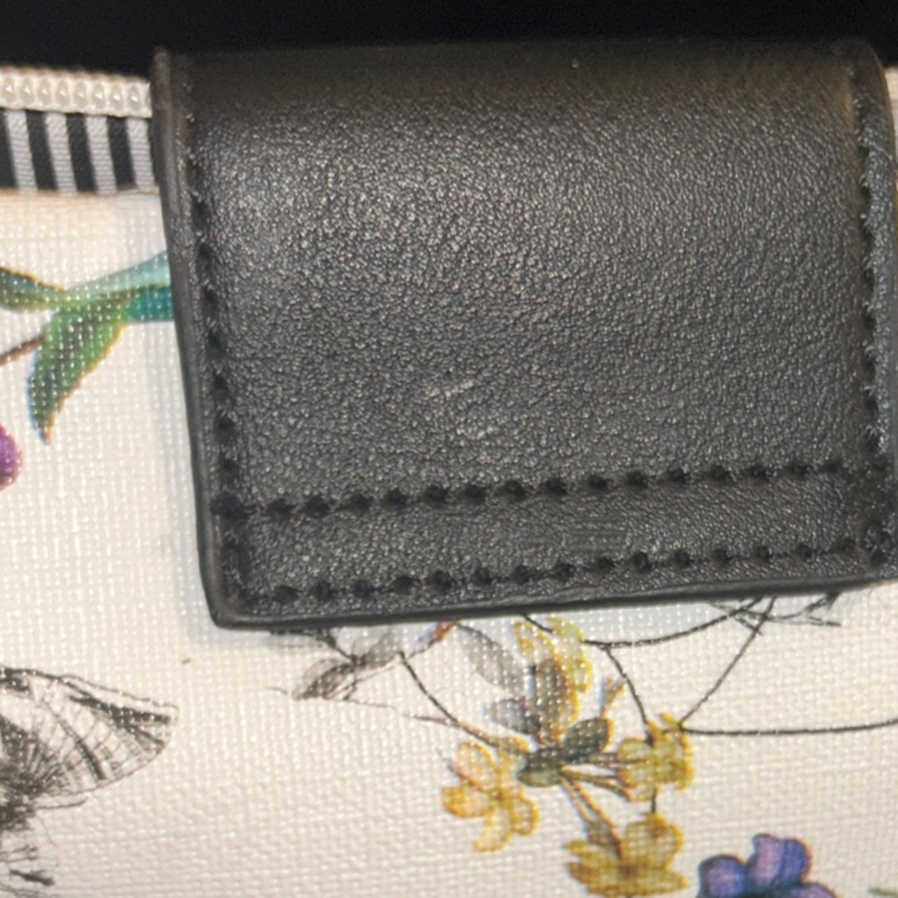 Floral White‎ and Black Crossbody Bag NWOT - Picture 7 of 11